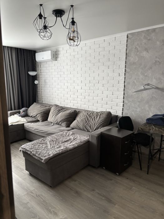 Продам 1 ком. Кв 6 мкр