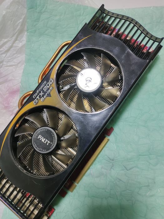 Видеокарта GeForce GTX 200