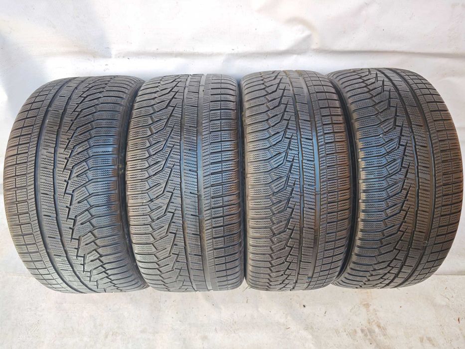 Anvelope 275/35/19 si 245/40/19 iarna M+S HANKOOK fabricate in Coreea