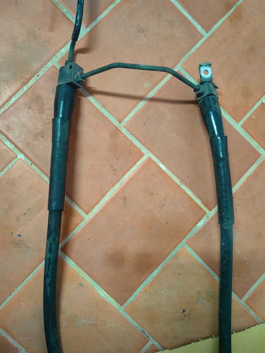 Спирачни маркучи оригинални Honda Africa750