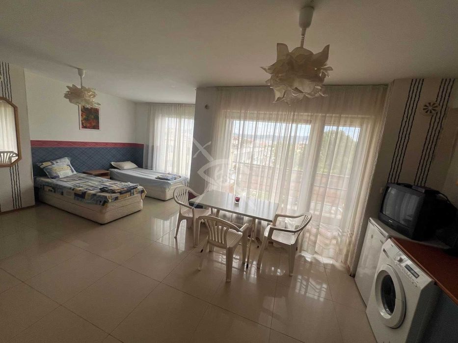 Продава се Двустаен апартамент в к.к. Слънчев бряг - 76 кв.м за 1395 €/кв.м - Снимка #4