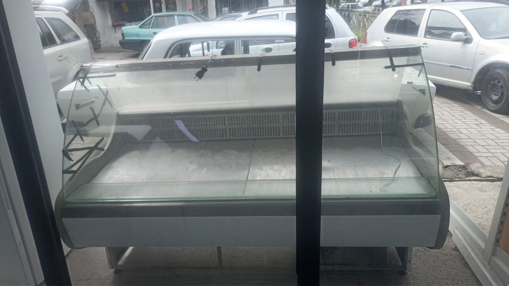 Морозильник в хорошем состоянии