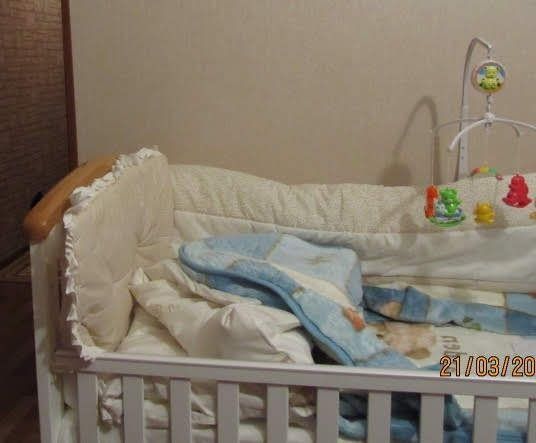 Детская кроватка.