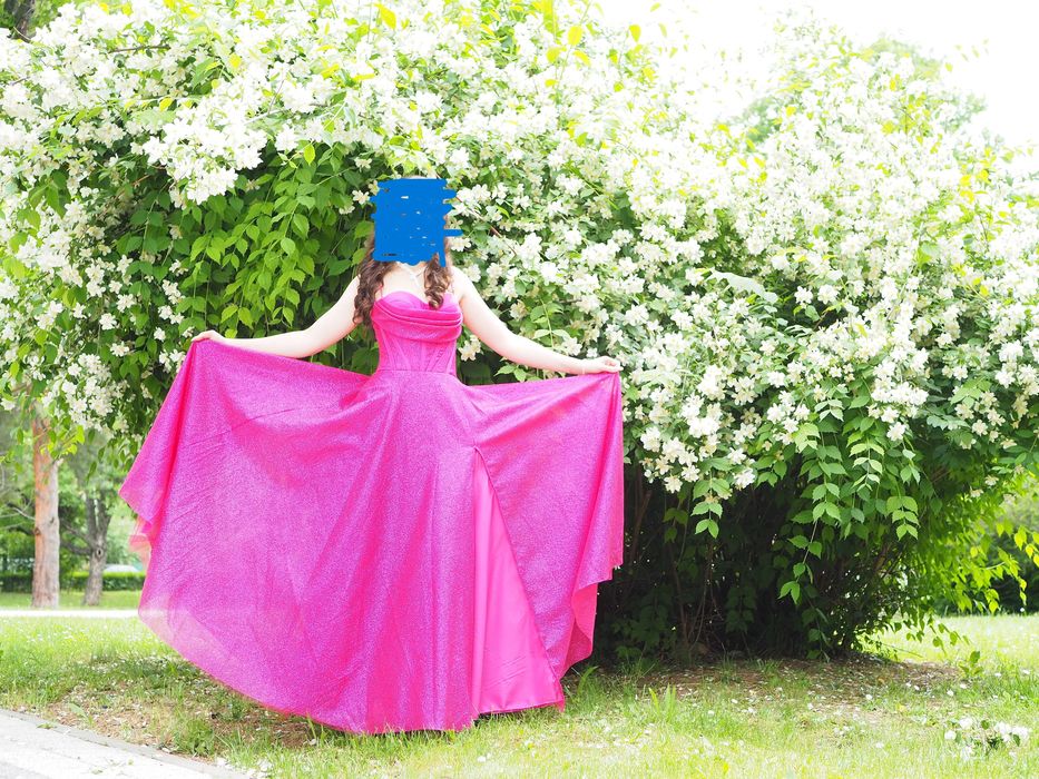 Продавам бална рокля XS-S-M размер 480лв