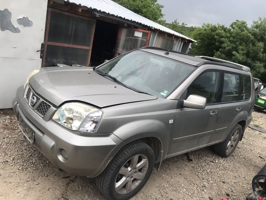 Nissan X-Trail 2.5i НА ЧАСТИ
