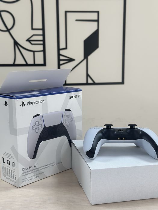 Sony PlayStation 5 DualSense