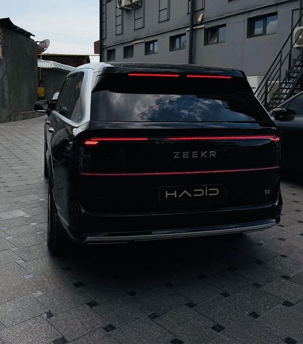 Zeekr 9x.