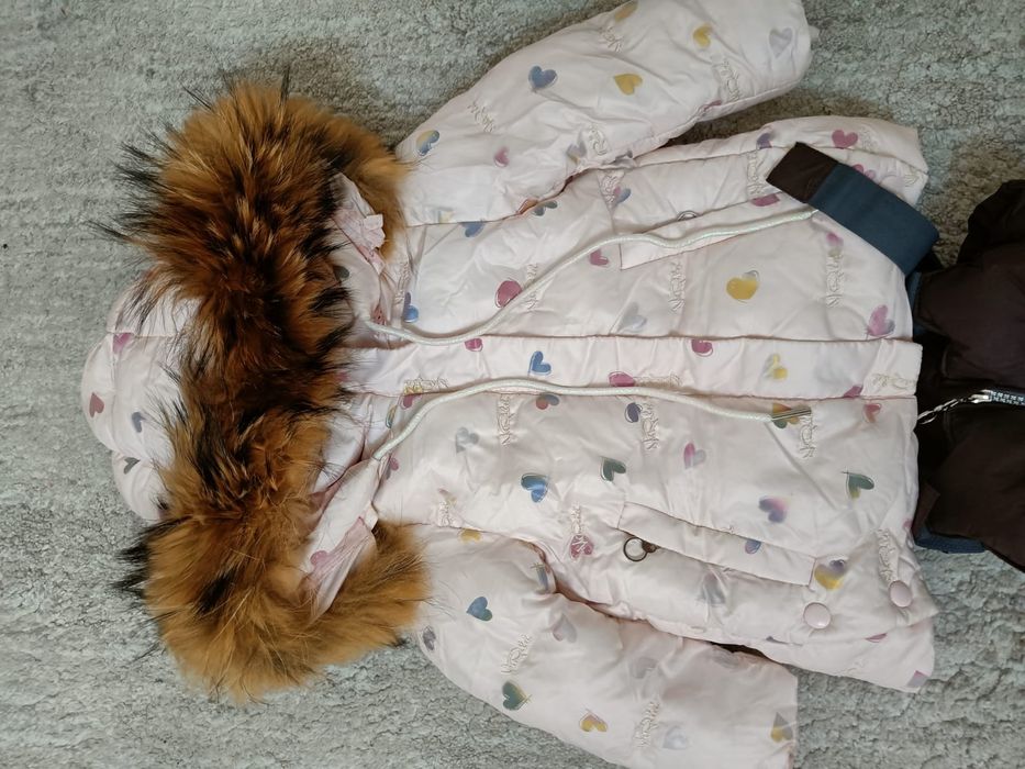 Детская зимняя куртка на девочку