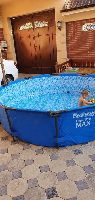 Бассейн Bestway Steel Pro Max 305*75см насос в ПОДАРОК