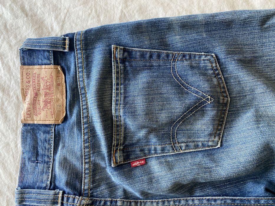 Levis flared дънки от 2к ерата