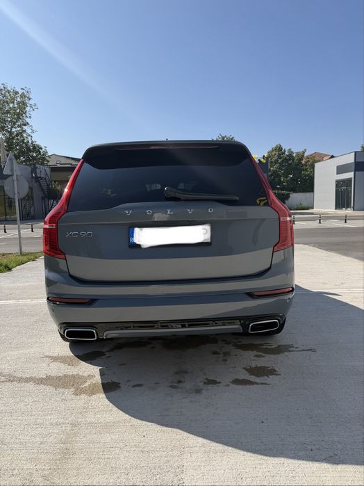 Volvo XC90 B5 R-Design AWD Mild Hybrid Diesel
