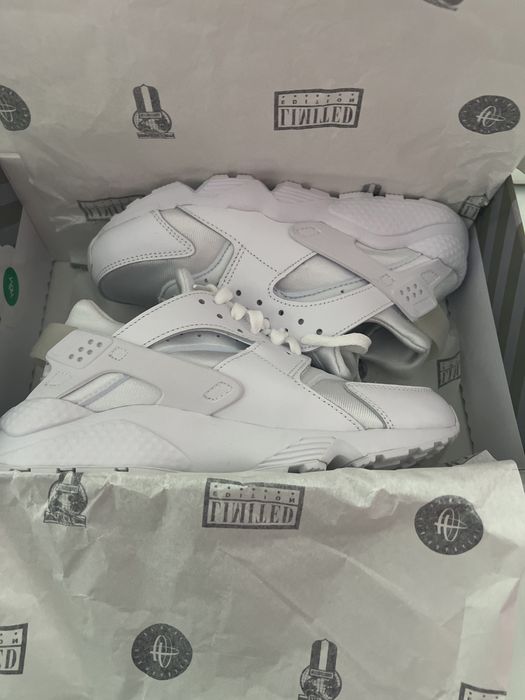 Adidasi Nike Huarache limited edition