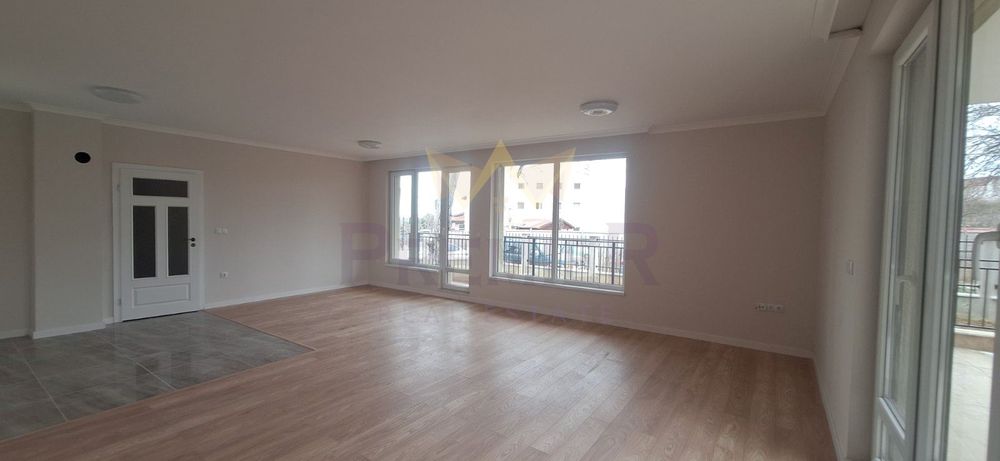 Къща в Варна-м-т Траката площ 150 цена 390000