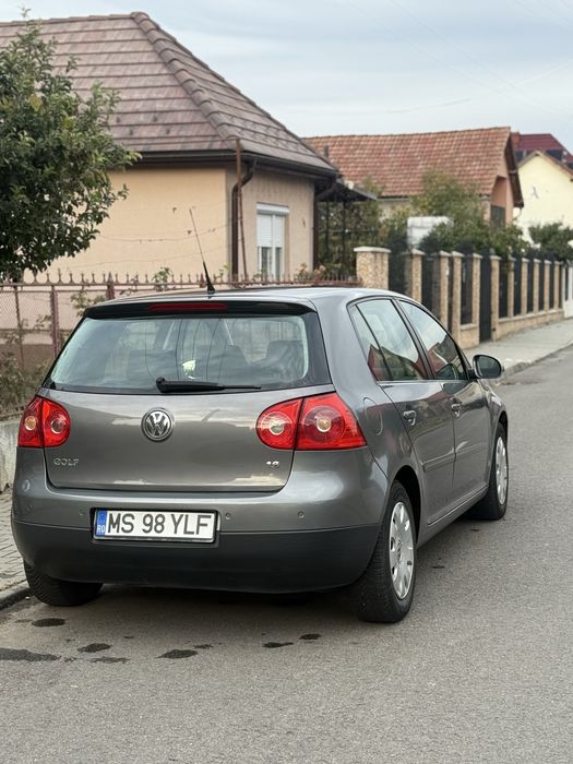 Volkswagen Golf 5