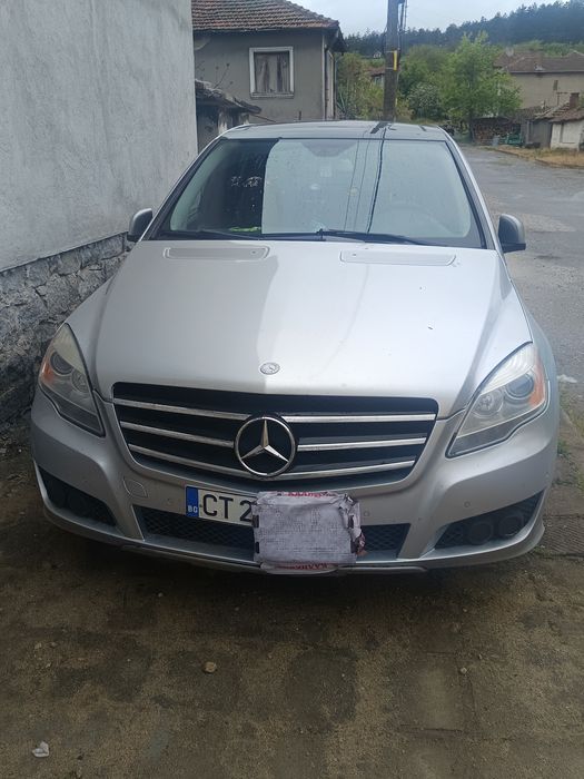 Мерцедес Бенц  R350 2013 год.