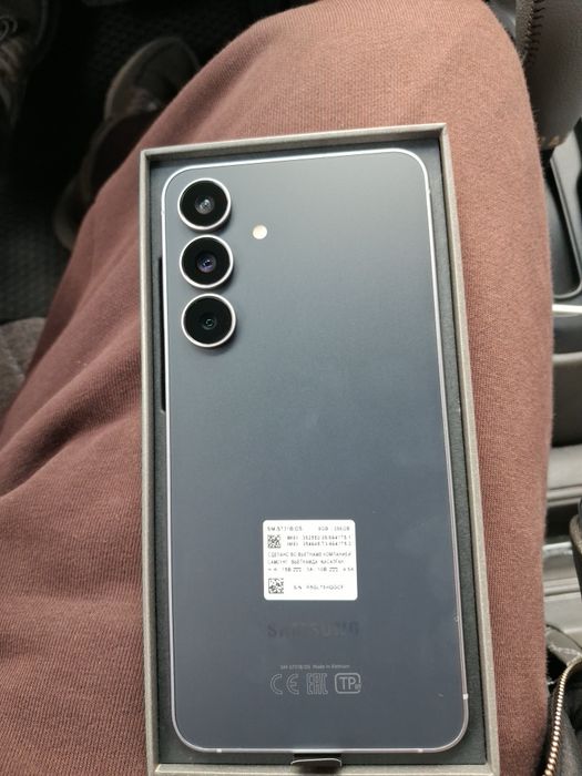 Samsung Galaxy S25 FE 256 Гб
