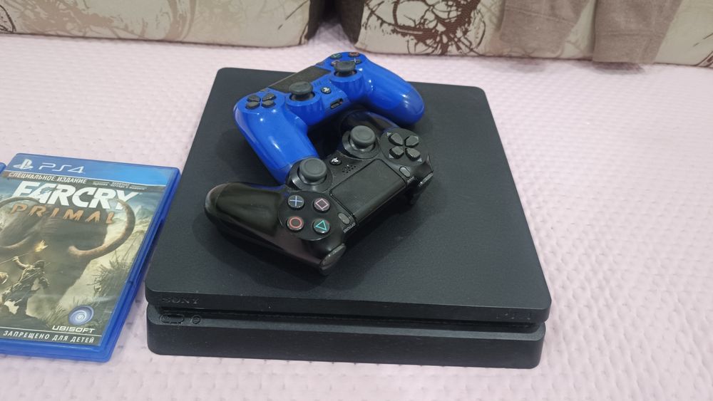 PS4 со сломанным дисководом