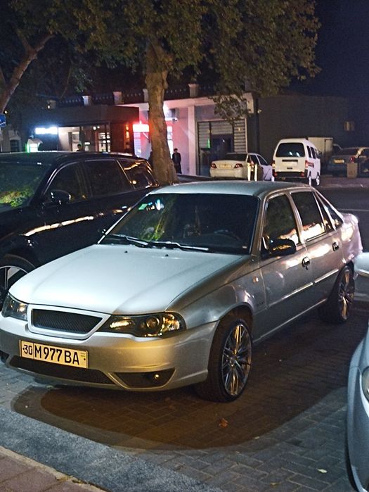 Нексия 2 сотилади нархи арзон