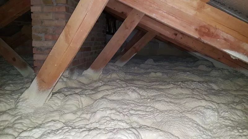 Утеплением сданий домов пенополиуретаном базальтом