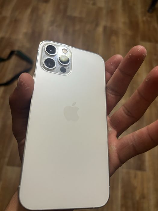 Iphone 12 pro с гарантией