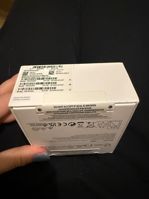 Слушалки Samsung galaxy FE