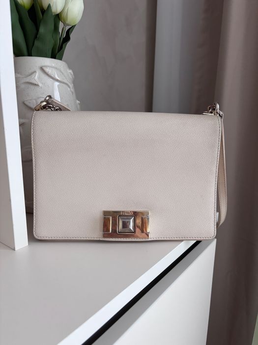 Дамска чанта furla