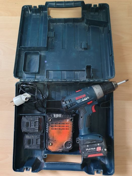 Bormașină / Filetantă Bosch Professional GSR 14,4 V-LI + 3 Acumulatori + Cutie