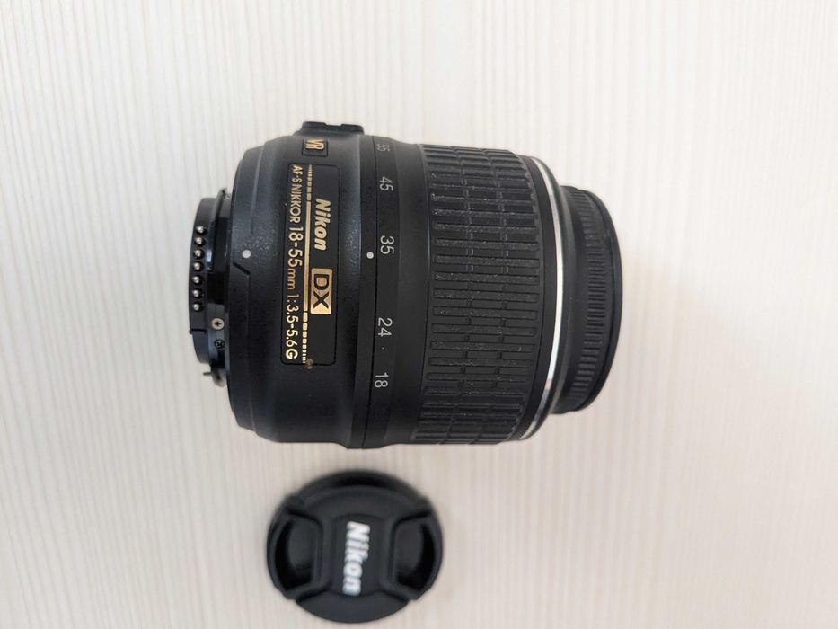 Объектив и аксессуары от фотоаппарата Nikon D3100