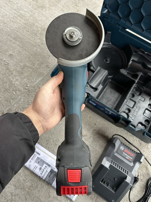 BOSCH GWS 18V-10 SC Made in Germany