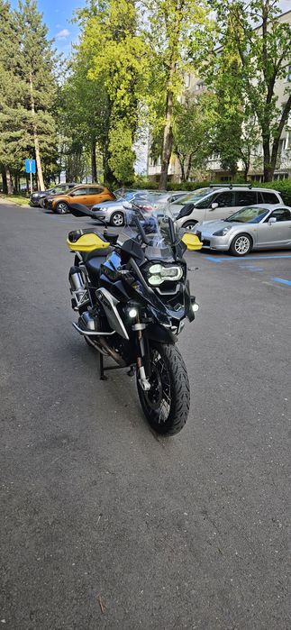 BMW  1200 GS...triple black