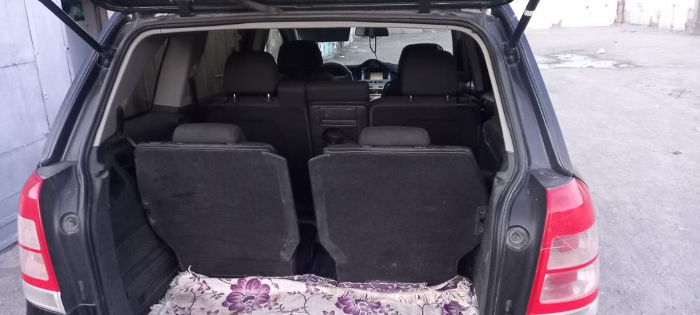 Продам Опель Земфира 6