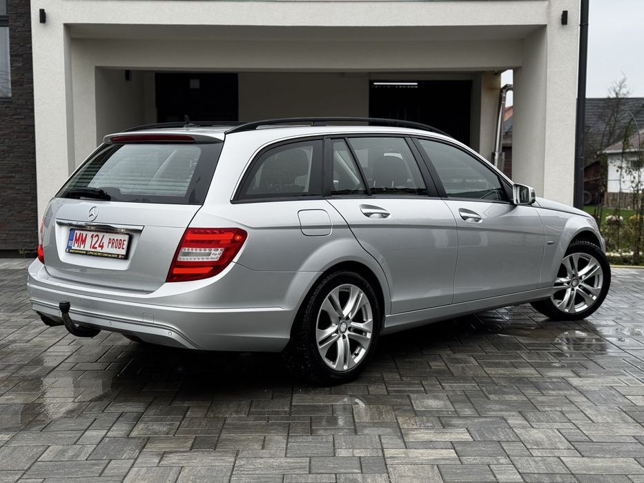 Mercedes Benz C200 / w204 facelift / Automat / Cash sau rate