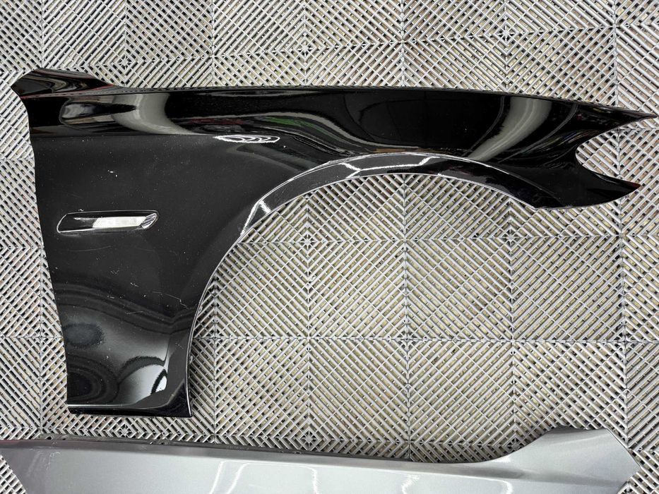 Aripa Dreapta (PASAGER) BMW Seria 5 F10 F11 Culoare 668