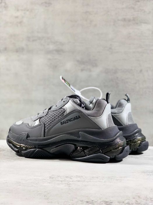 Adidasi Balenciaga Triple S Calitate Premium