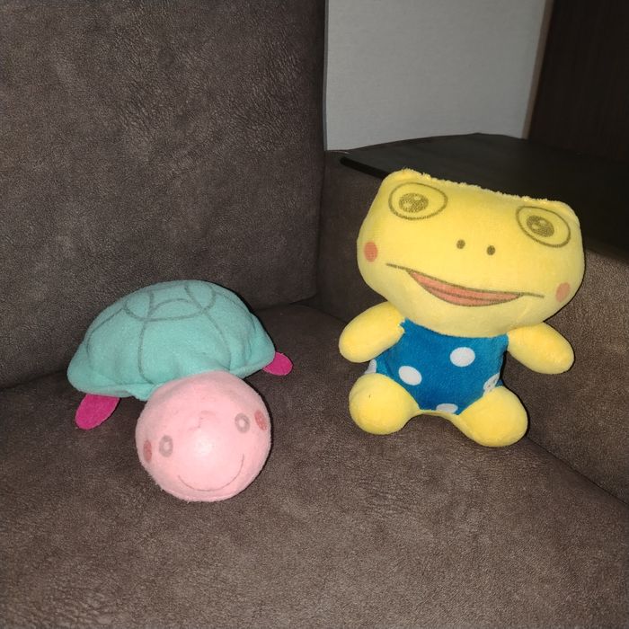 Продаются мягкие игрушки.