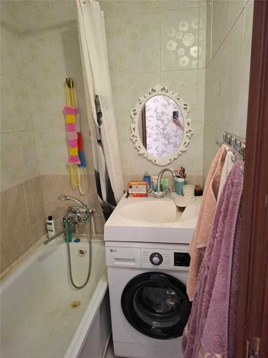 Продаю 2 комнатную квартиру