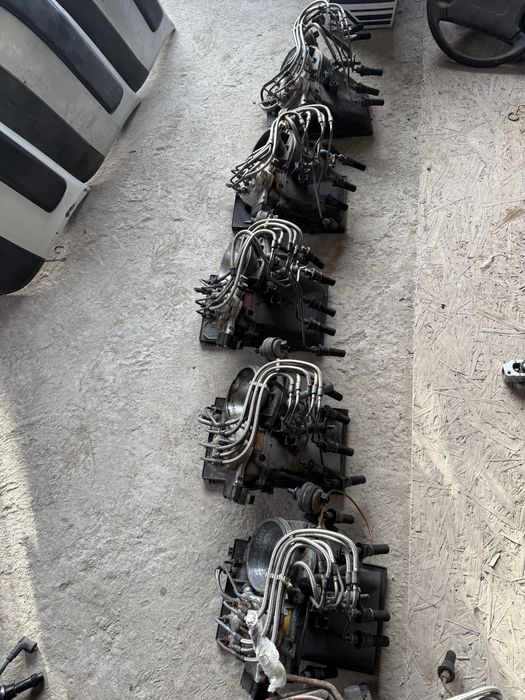 Продам на ауди 100 с3, с4 2,3 дозатор