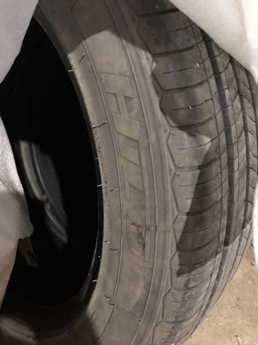 Шины летниее HILO 215/55/17