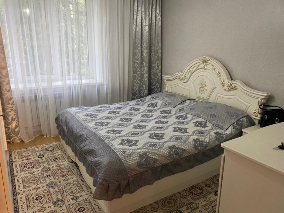 Продам спальный гарнитур в отличном состоянии