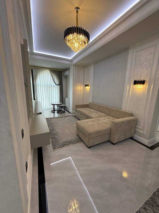 Аренда ул. Бабура, Новостройка, 2-х комнатная, с обстановкой, паркинг