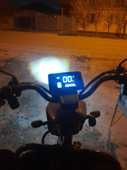 Электронный скутер