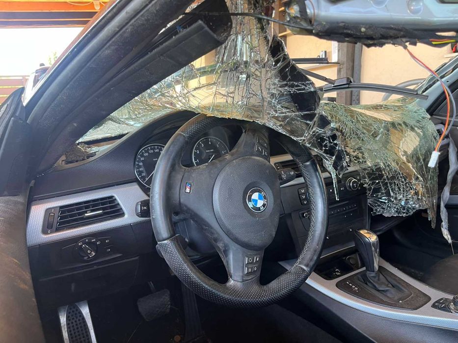 БМВ 320 кабрио е93  на части цяла BMW