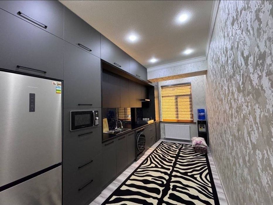 5-мкр.да жойлашган 2 хонали квартира ижарага берилади