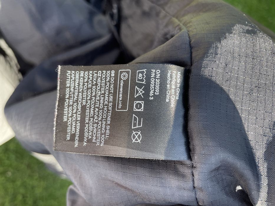 Jacheta primăvara H&M windproof, mărimea L