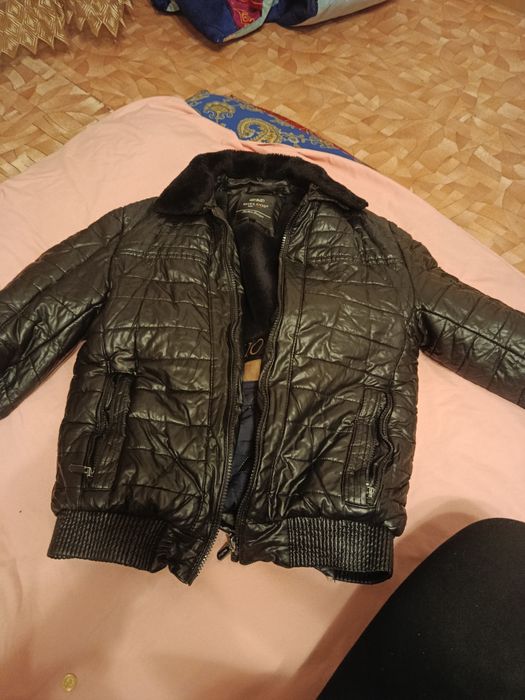 Отдам куртки даром