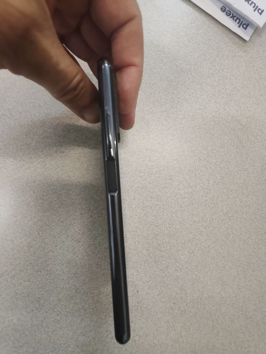 Телефон Huawei nova 5T