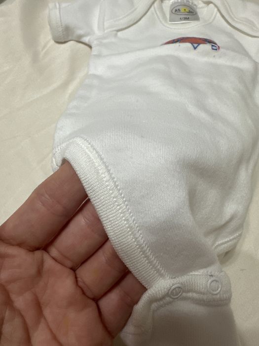 Лот 3 бодита 0-3месеца