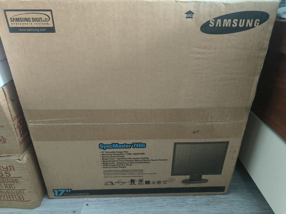 Samsung syncmaster 740n монитор