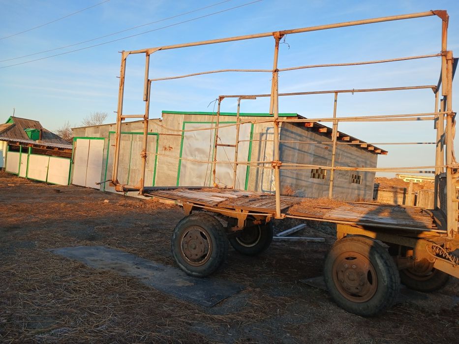 Продам сеновозка зил .