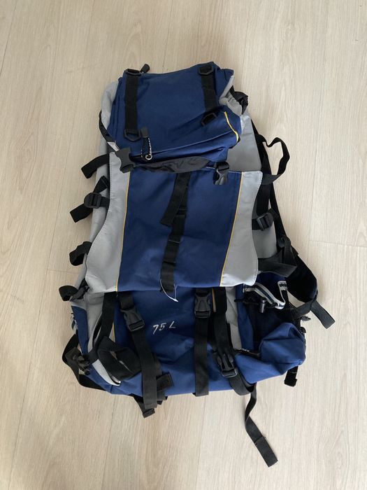 Cort camping sac dormit saltea rucsac